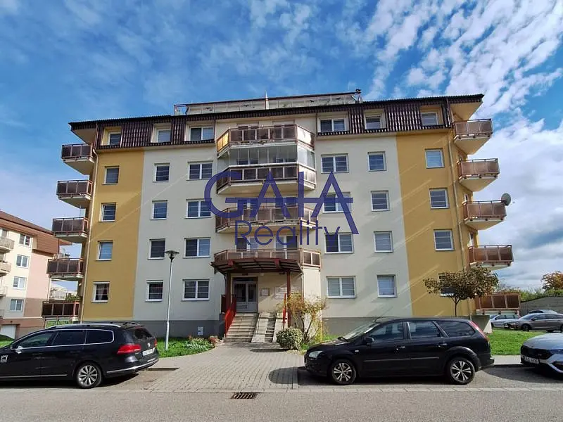 Pronájem bytu 2+1 69 m², Západní · Krasice, Čechovice, Domamyslice · Prostějov