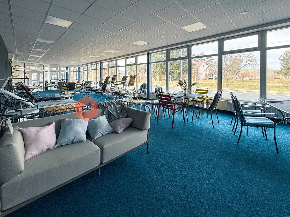 Pronájem komerčního prostoru 174 m², Průmyslová · Bzenec