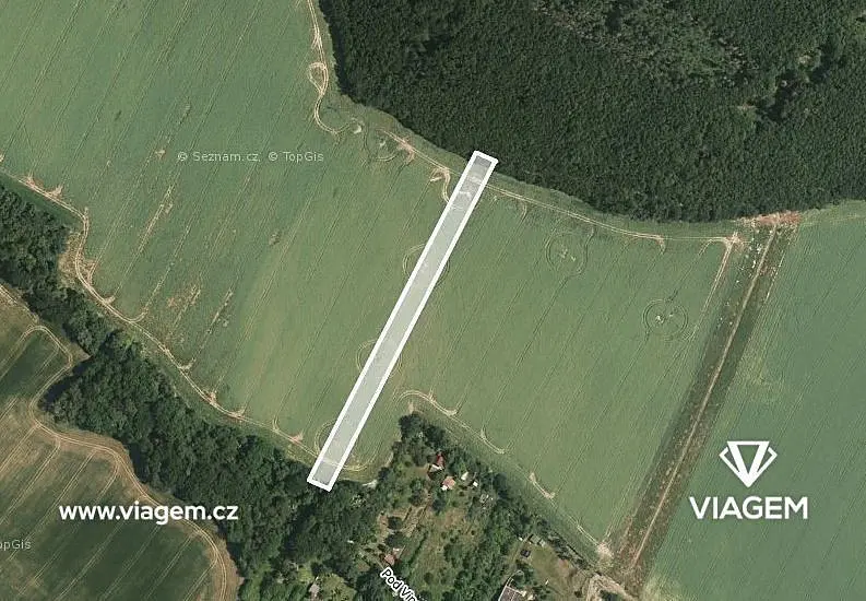 Prodej pozemku 4347 m², Omice