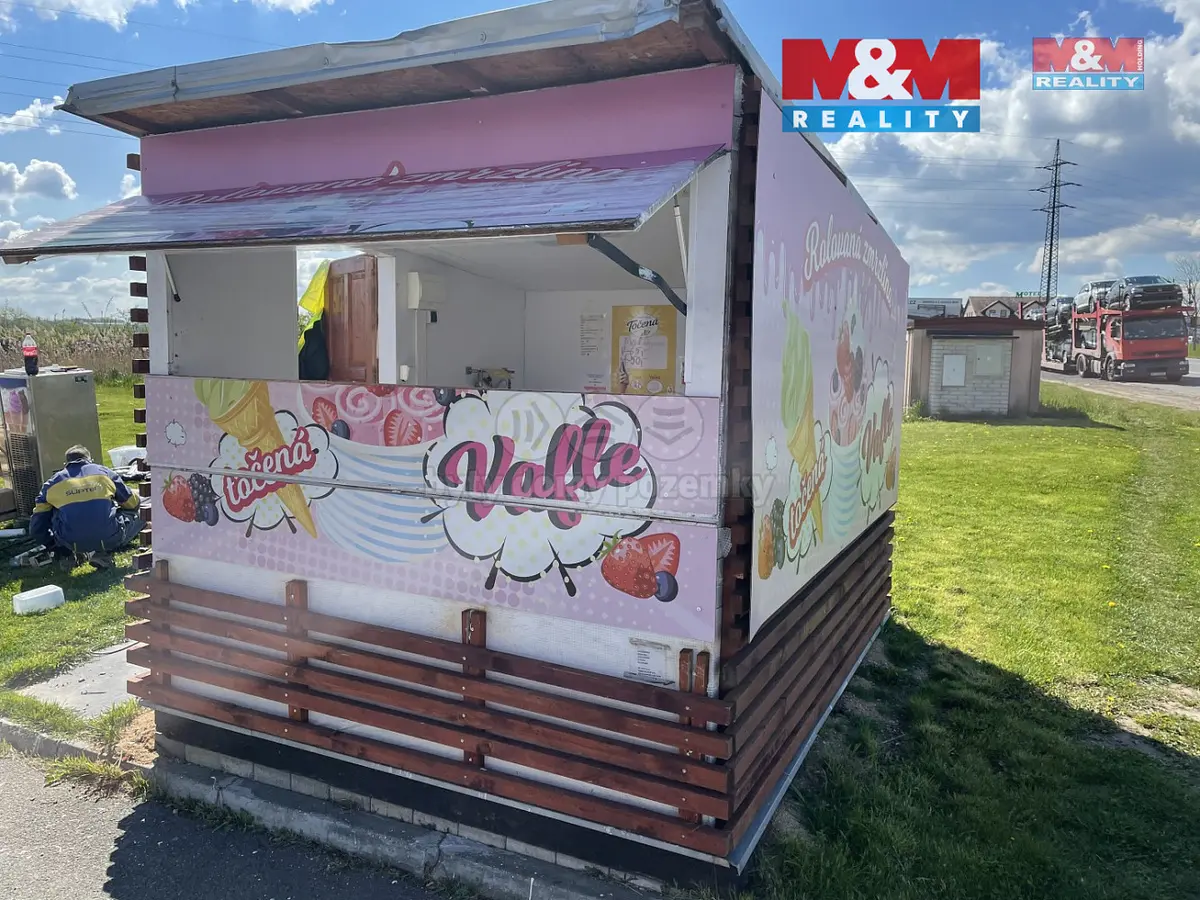 Pronájem komerčního prostoru 10 m², Vestec · okres Praha-západ