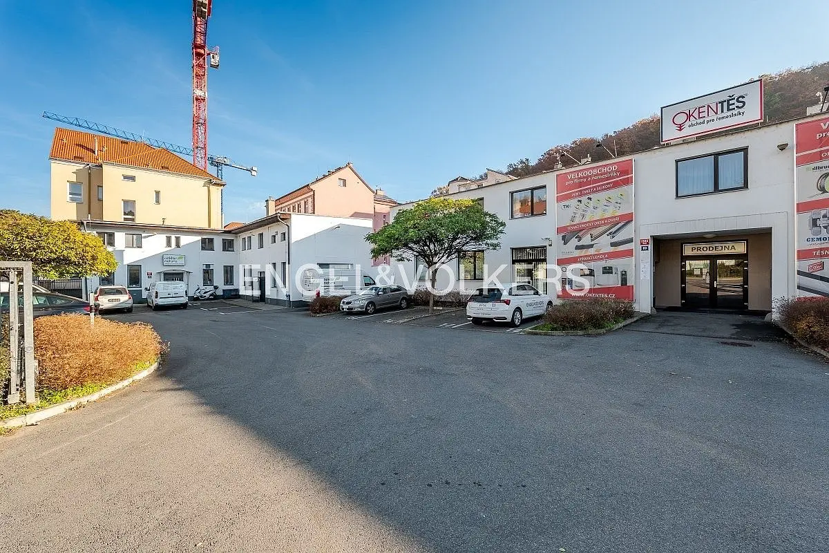 Pronájem komerčního prostoru 116 m², Radlická · Smíchov