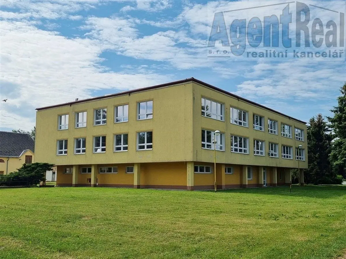 Pronájem komerčního prostoru 1 m², Rapotín