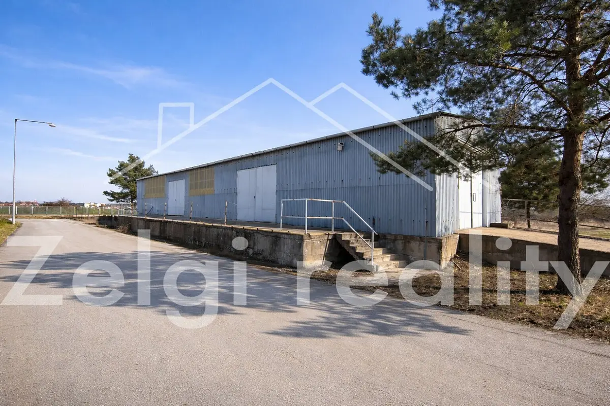 Pronájem komerčního prostoru 224 m², Břeclav