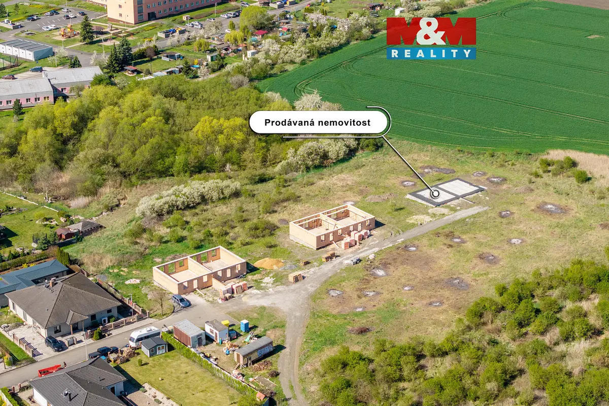 Prodej pozemku 840 m², Hrušovany · okres Chomutov