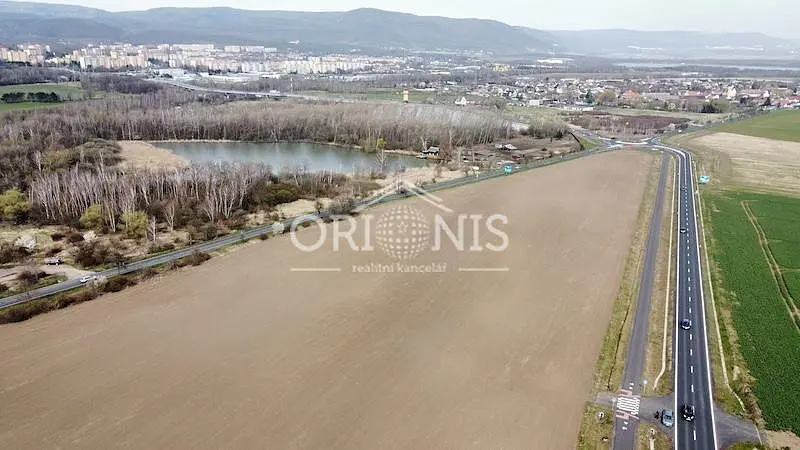 Prodej pozemku 902 m², Zadní Vinohrady · Chomutov I · Chomutov
