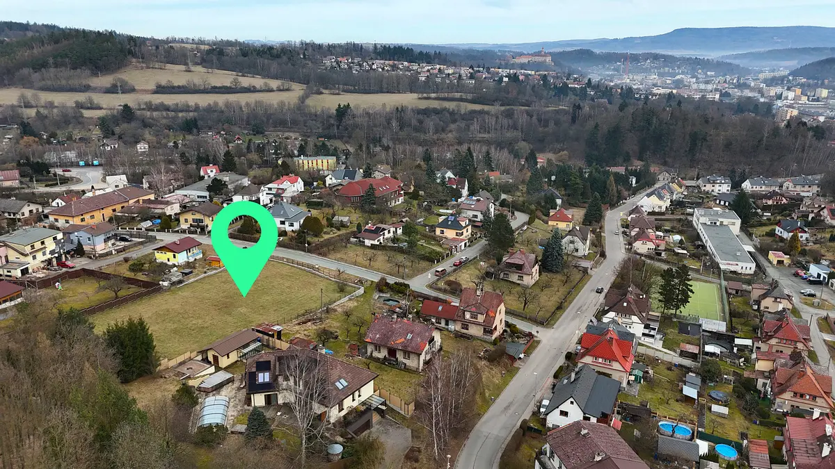 Prodej pozemku 782 m², Pod Brankou · Náchod