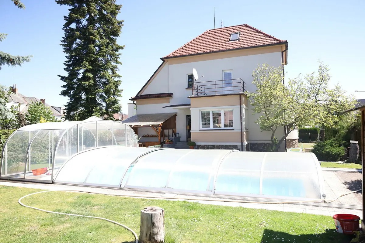 Prodej domu 280 m², Na královně · Zbraslav