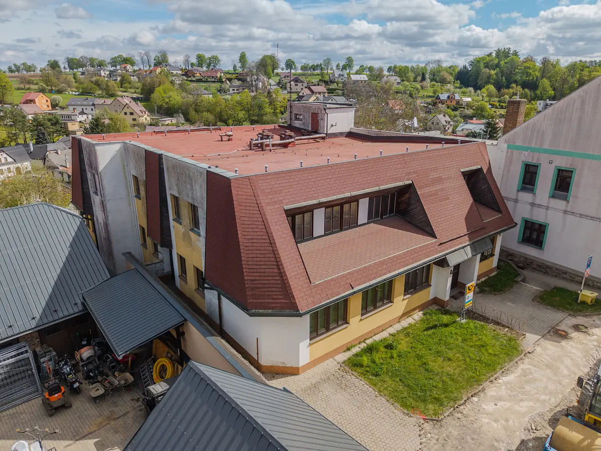 Prodej komerčního prostoru 955 m², nám. Na podkově · Bystré u Poličky · Bystré