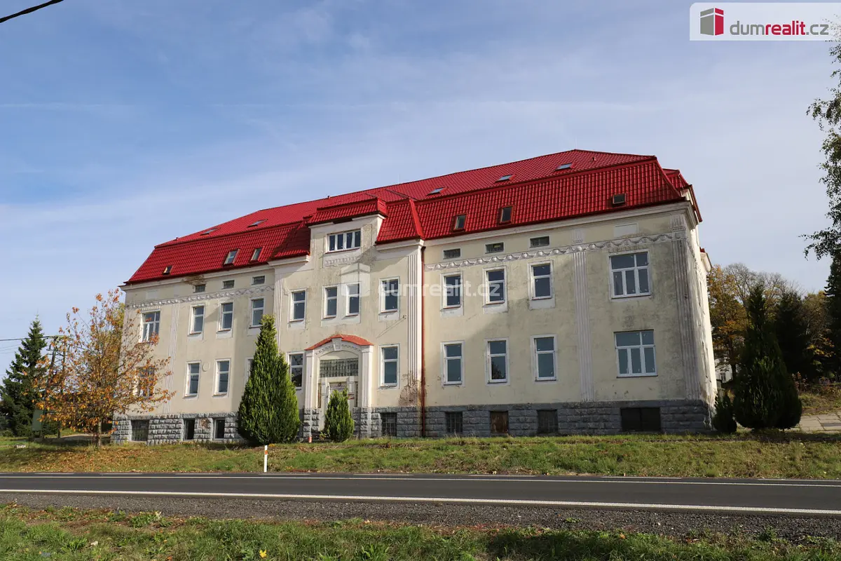 Prodej komerčního prostoru 2000 m², Aš - Nový Žďár · okres Cheb