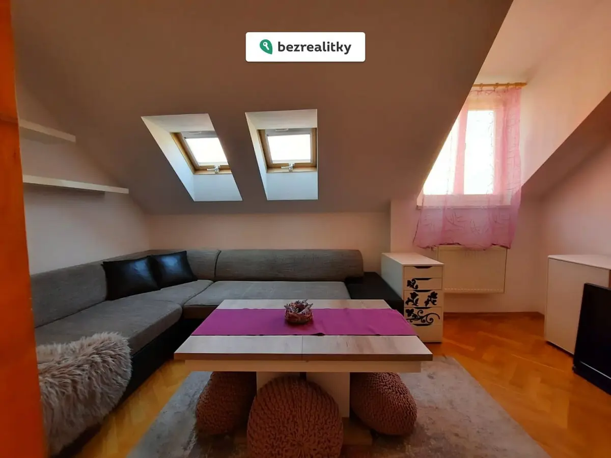 Prodej bytu 1+kk 35 m², Orebitská · Žižkov
