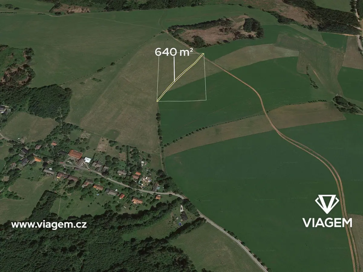 Prodej pozemku 320 m², Pecka · okres Jičín