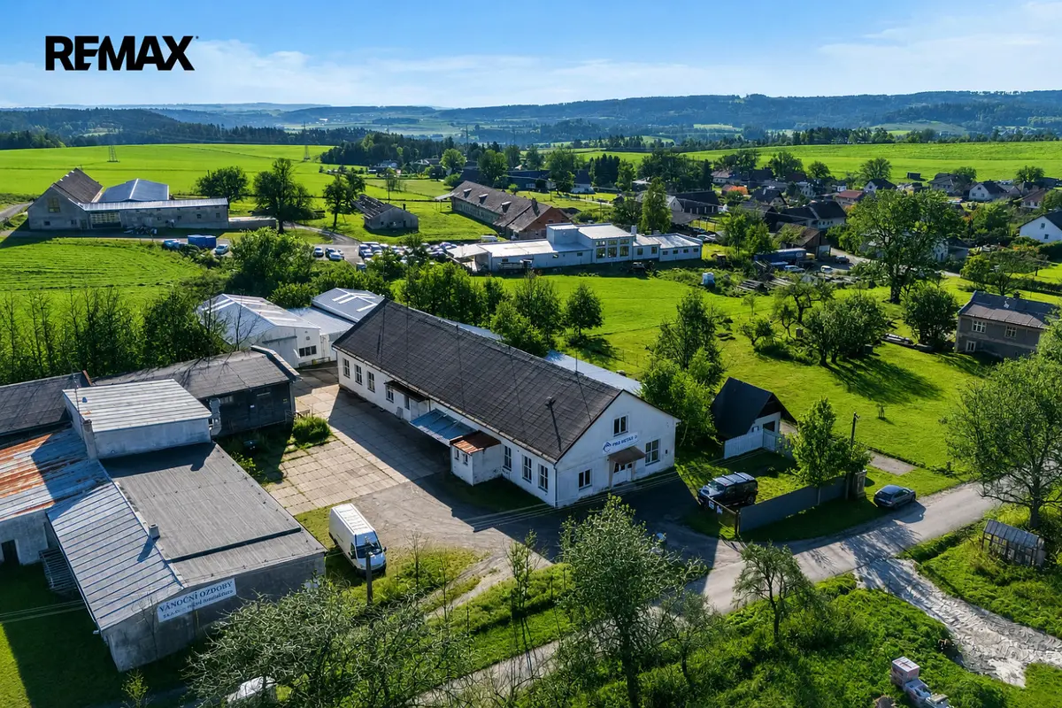 Prodej komerčního prostoru 1380 m², Doubravice · okres Trutnov