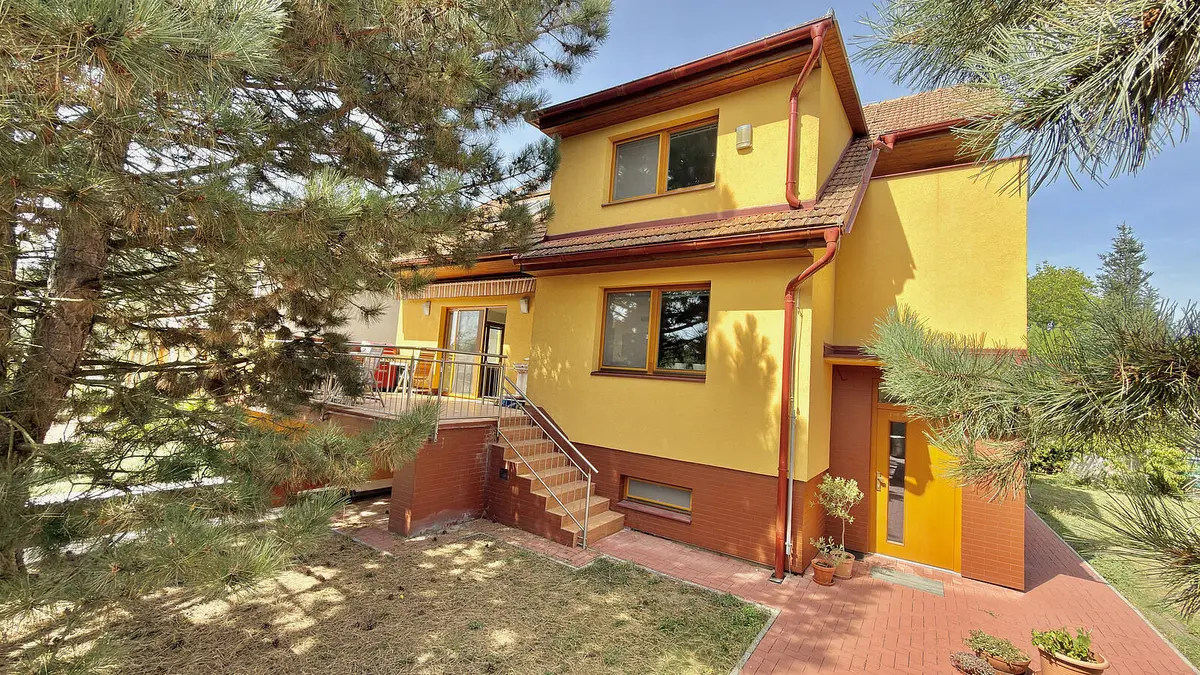 Pronájem domu 330 m², Nová · Kuřim