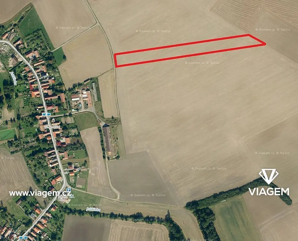 Prodej pozemku 1673 m², Dolní Bezděkov · okres Chrudim