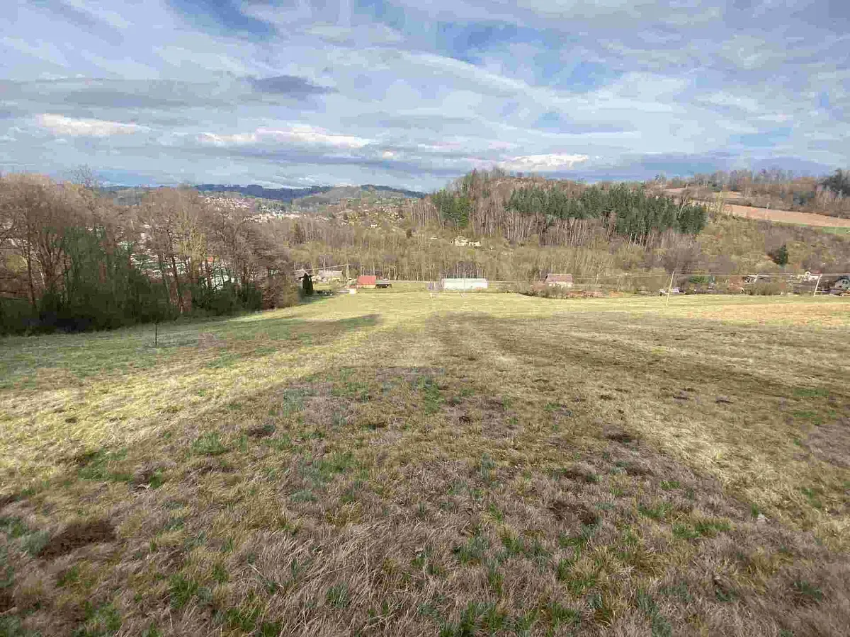 Prodej pozemku 9517 m², Semily