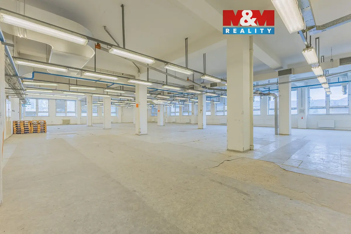 Pronájem komerčního prostoru 724 m², Mostecká · Jirkov
