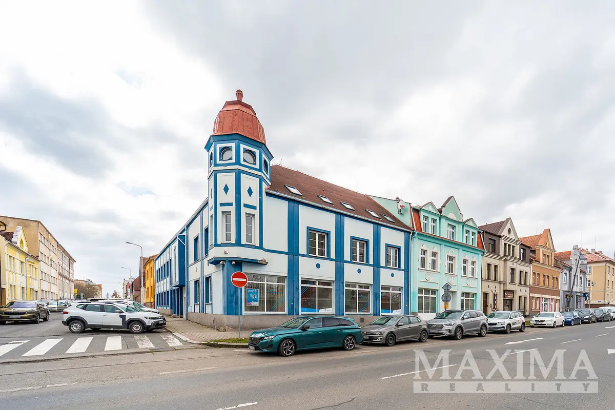 Prodej komerčního prostoru 2004 m², Čermákova · Kladno