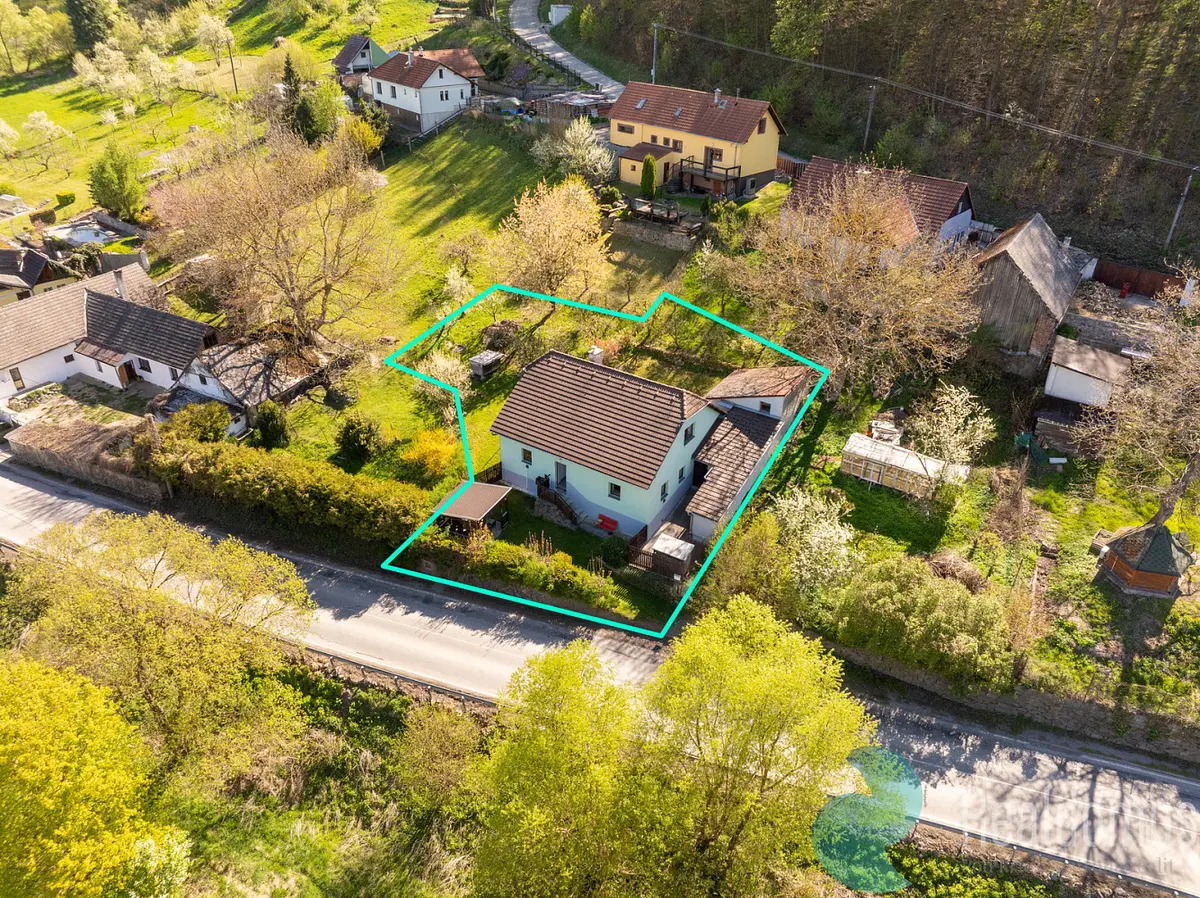 Prodej domu 225 m², Údolí u Nových Hradů · Nové Hrady