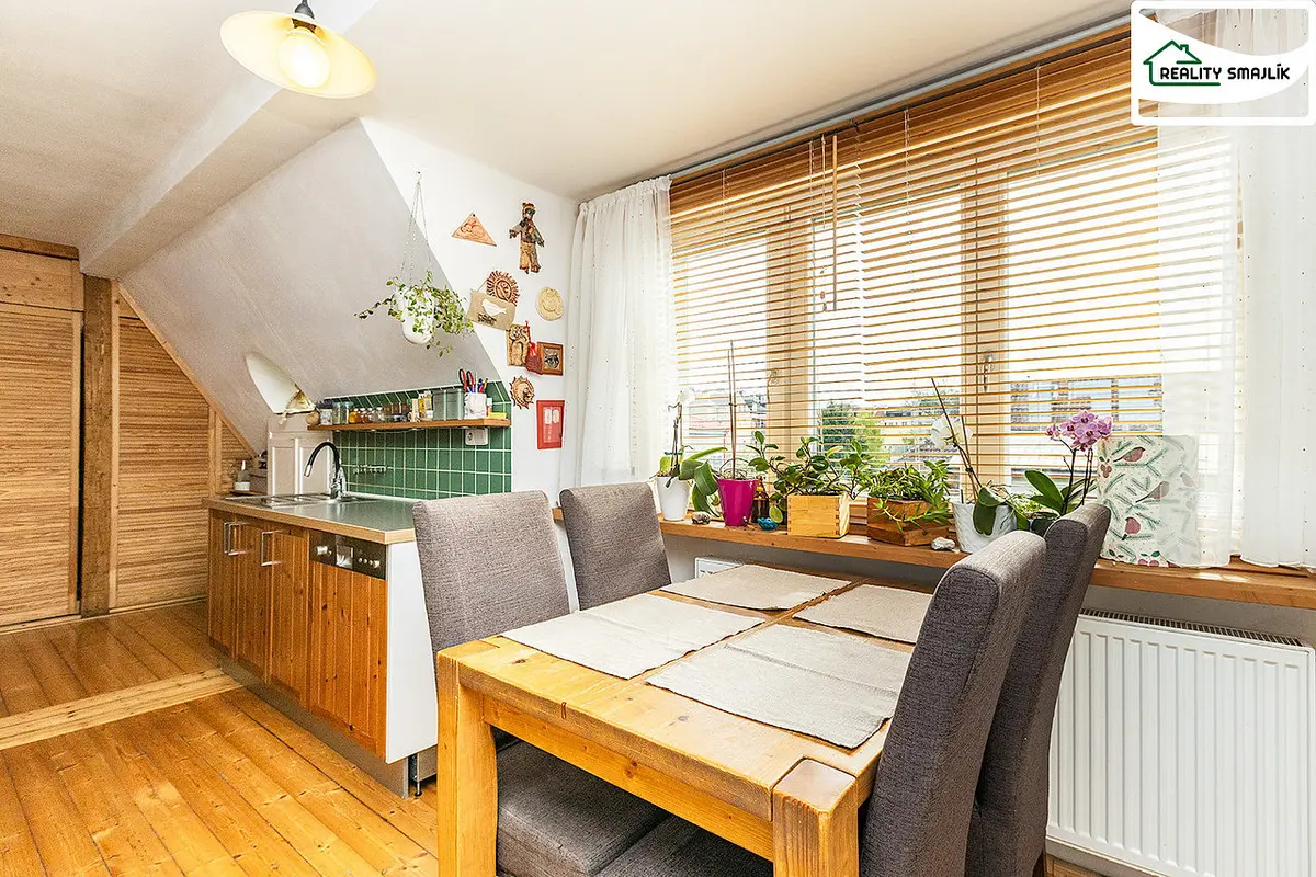 Prodej bytu 3+1 82 m², Spálená · Cheb