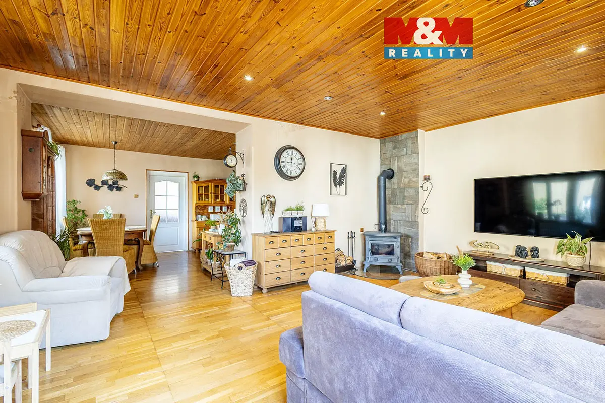 Prodej domu 240 m², Rumburských hrdinů · Arnultovice u Nového Boru · Nový Bor