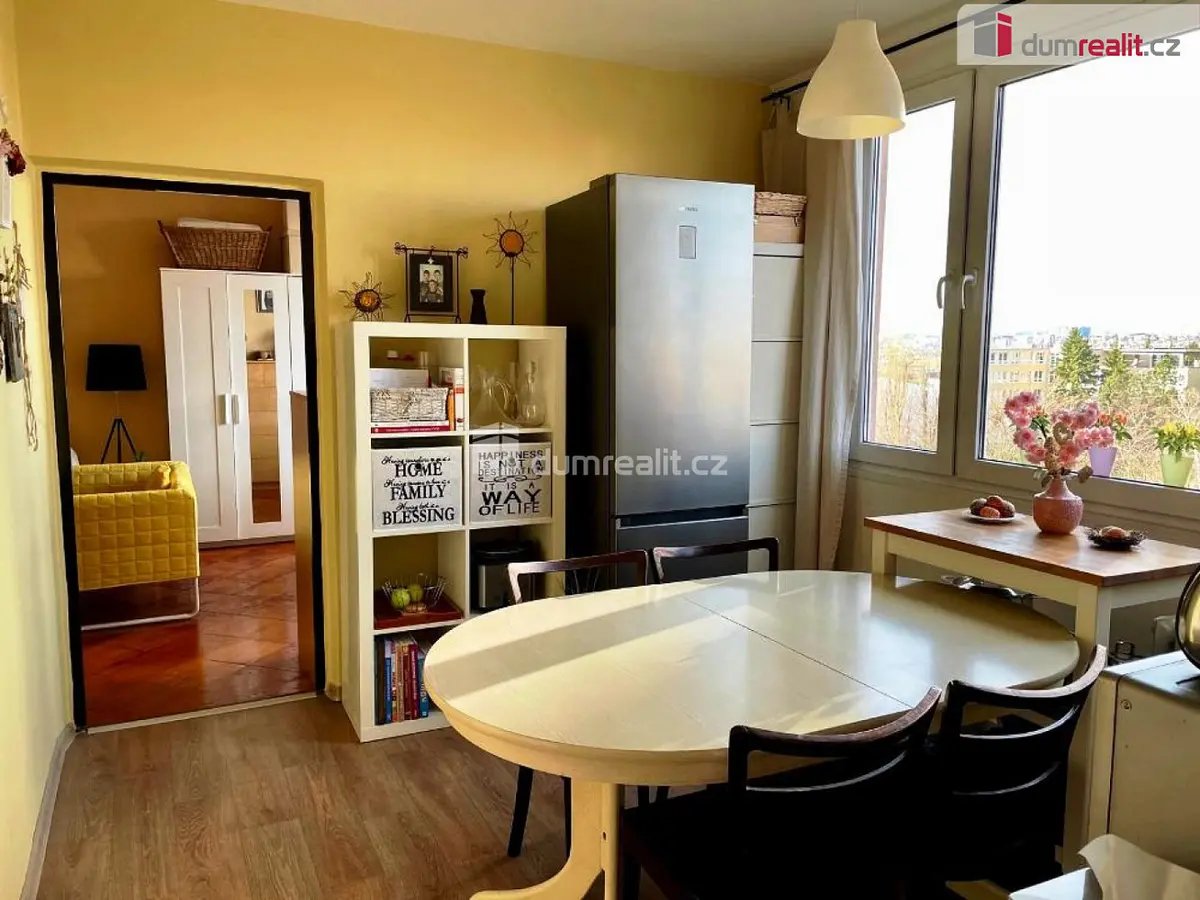 Prodej bytu 3+1 73 m², Počernická · Malešice