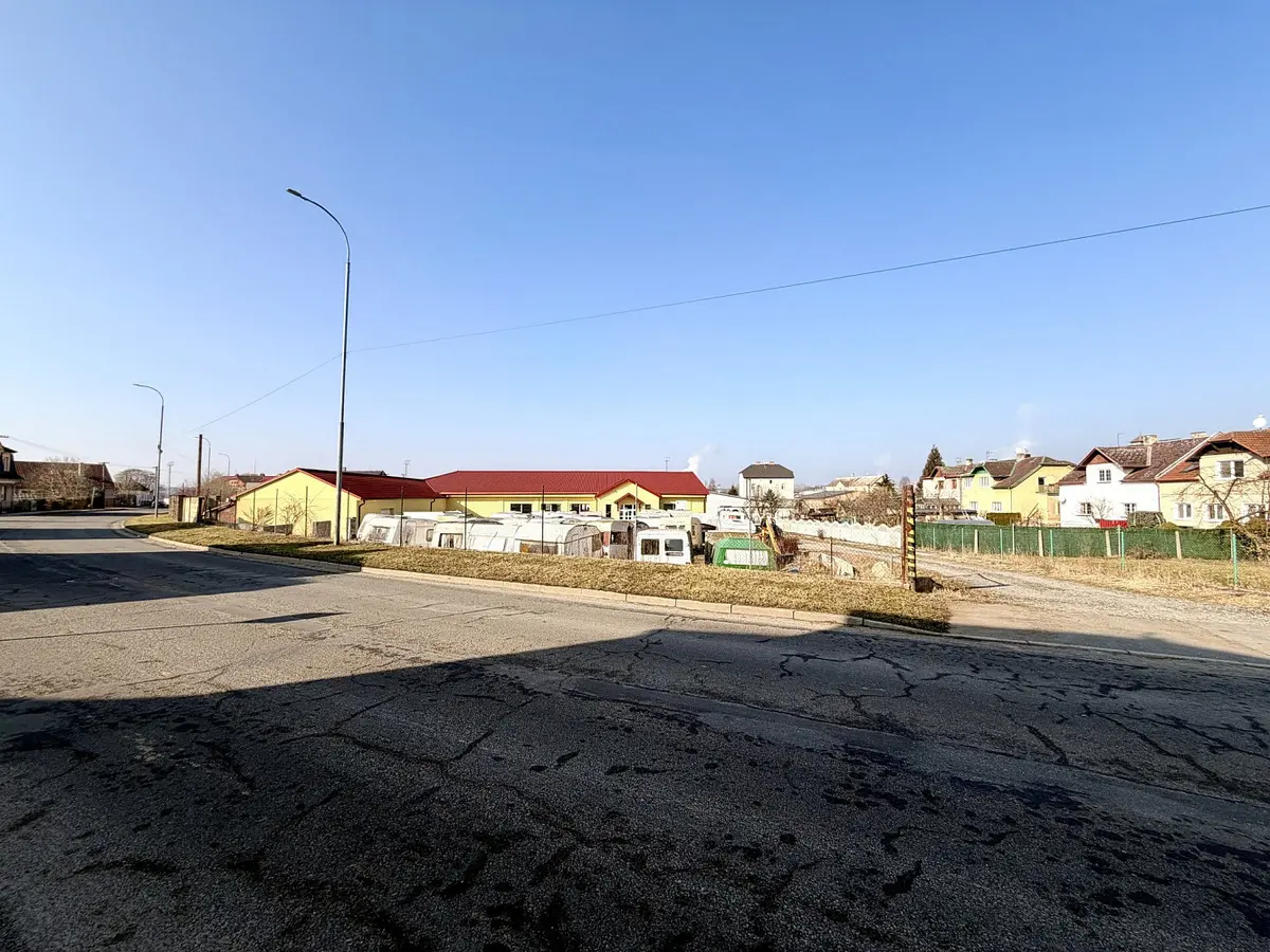 Prodej komerčního prostoru 1200 m², Planá · okres Tachov