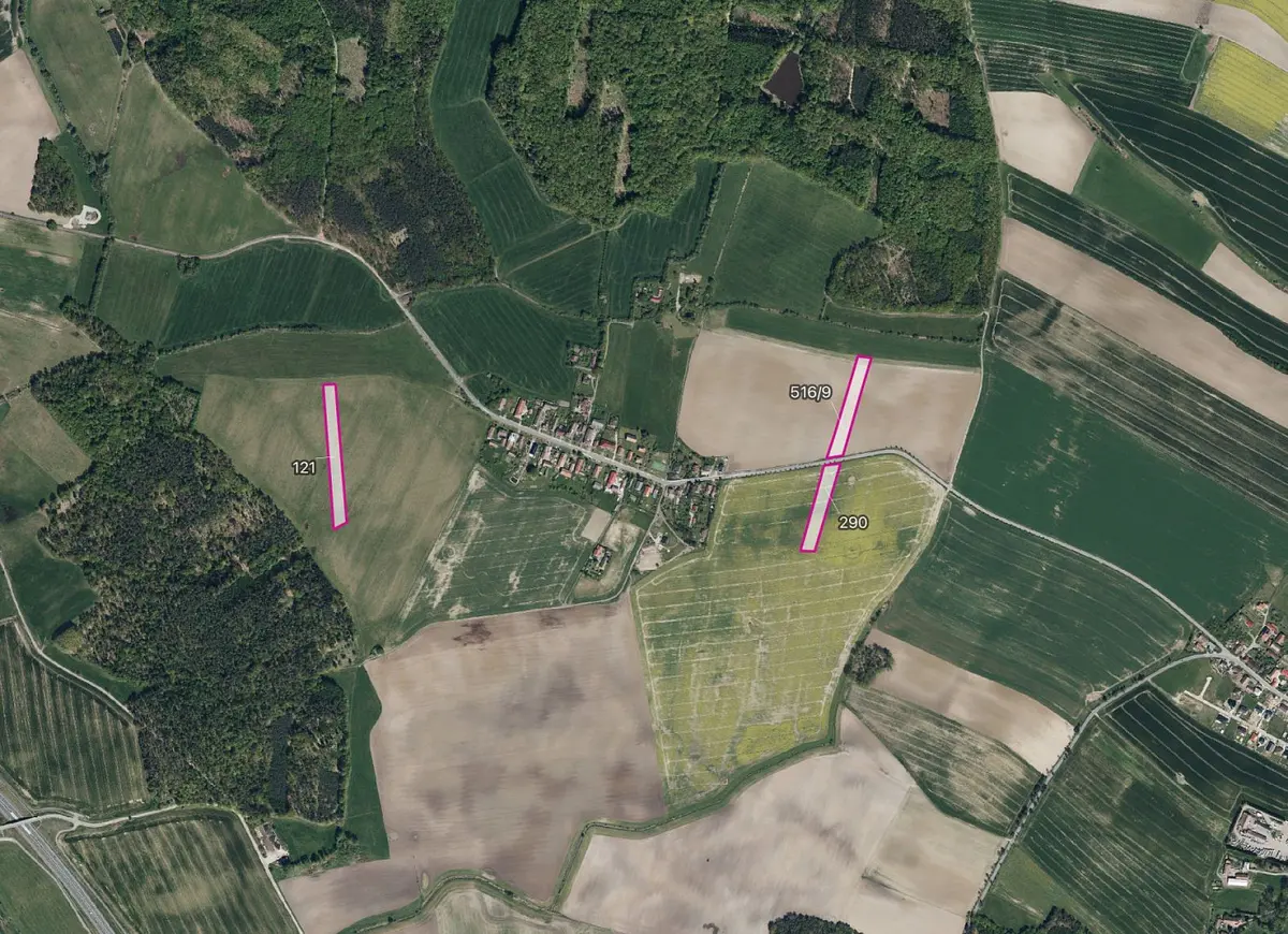 Prodej pozemku 7436 m², Býšť