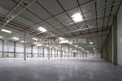 Pronájem komerčního prostoru 461 m², Na Radosti · Zličín