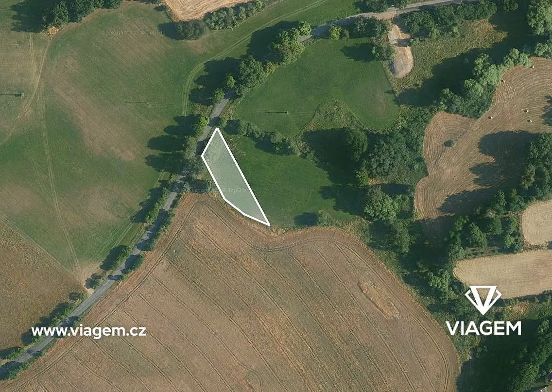 Prodej pozemku 582 m², Sulice · okres Praha-východ