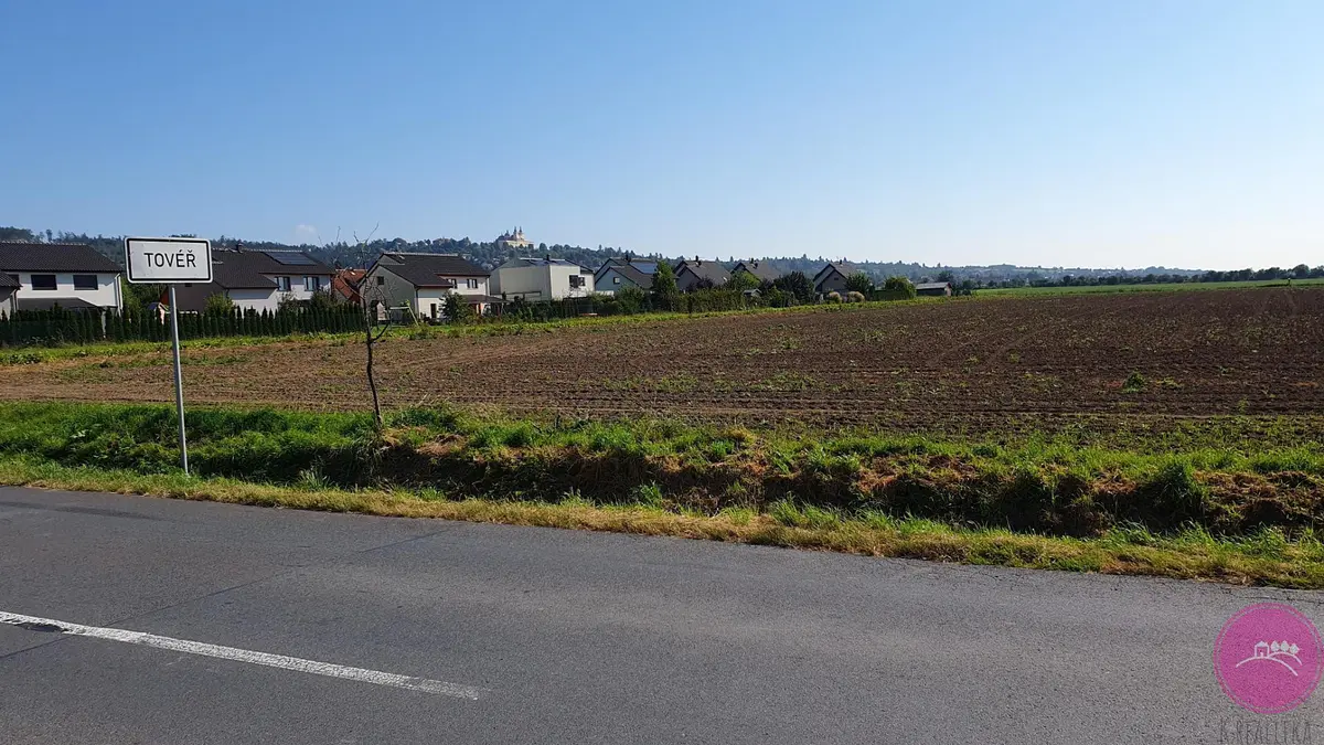 Prodej pozemku 922 m², Tovéř · okres Olomouc