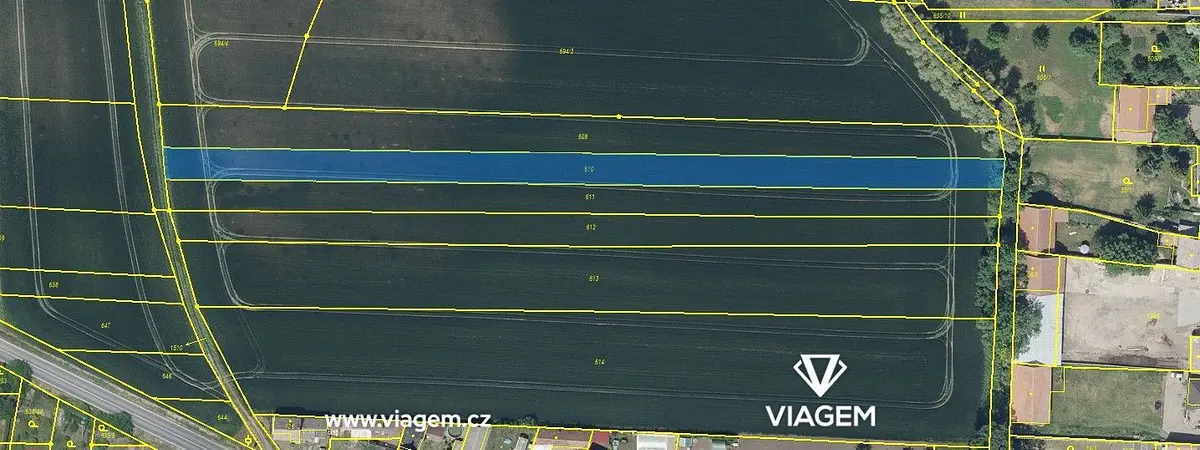 Prodej pozemku 296 m², Křesín · okres Litoměřice