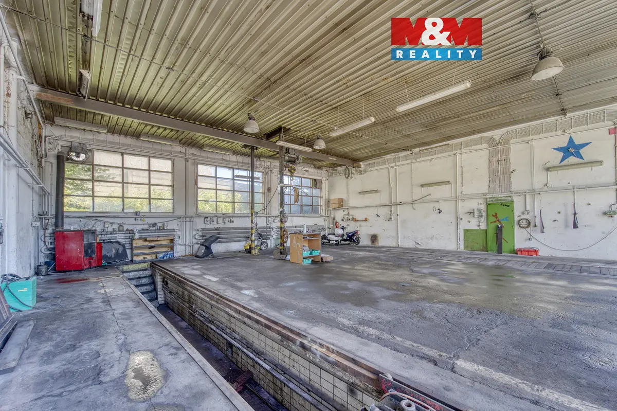 Pronájem komerčního prostoru 378 m², Nepomuk - Dvorec · okres Plzeň-Jih