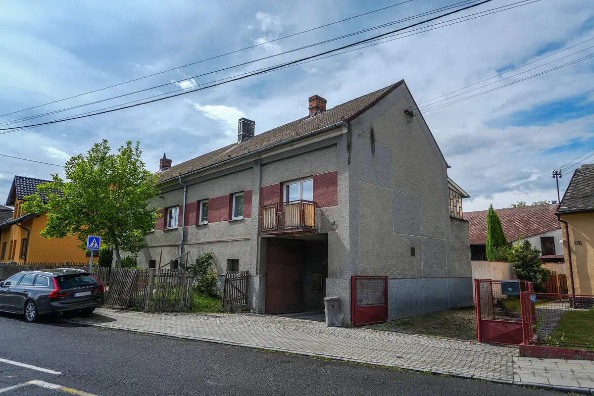 Prodej komerčního prostoru 1228 m², Hlavní · Kylešovice · Opava