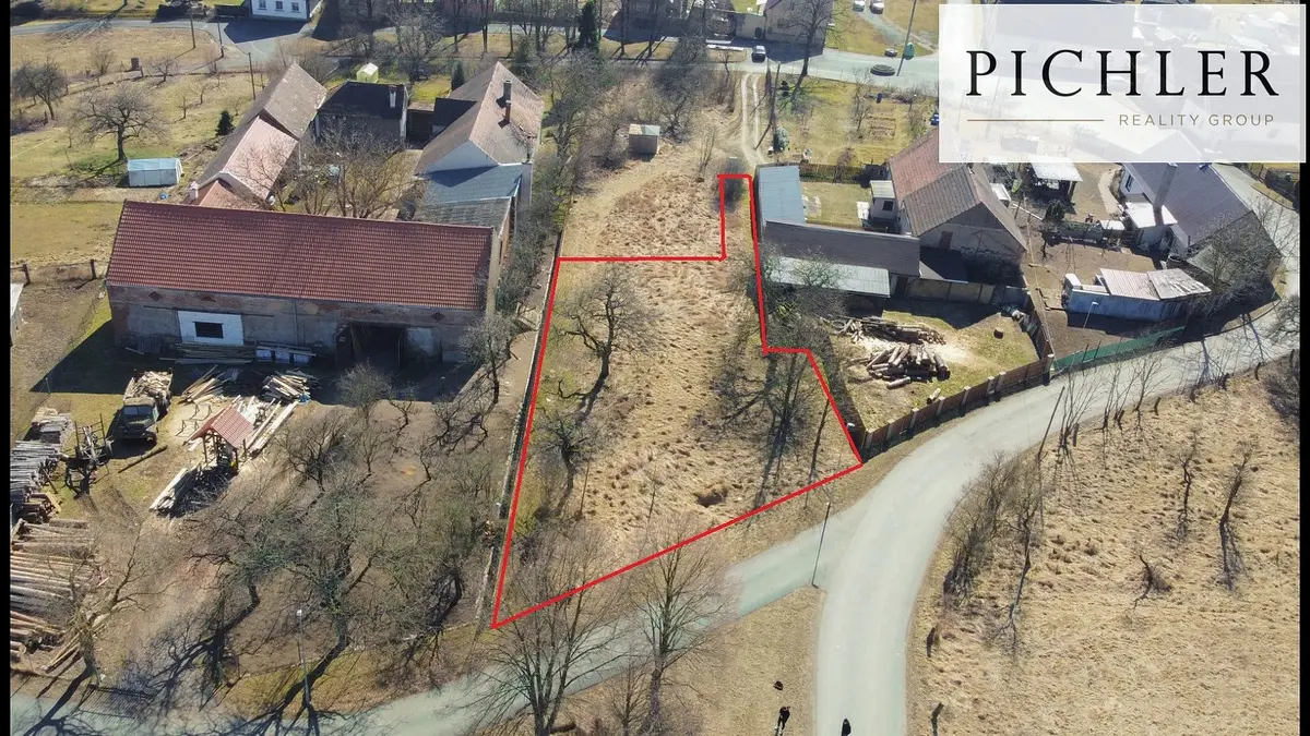 Prodej pozemku 983 m², Svahy · Planá