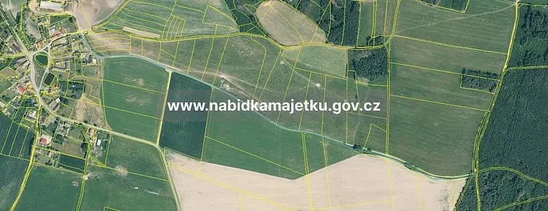Prodej pozemku 4670 m², Ostrov u Bezdružic · okres Plzeň-sever