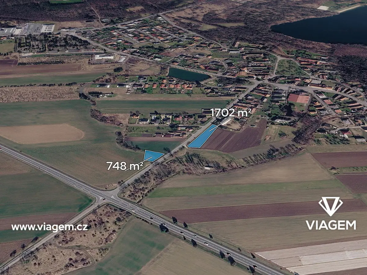 Prodej pozemku 153 m², Poděbrady · okres Nymburk