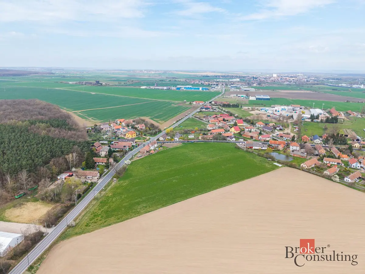Prodej pozemku 509 m², Zachrašťany · okres Hradec Králové