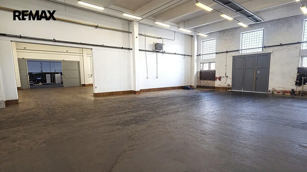 Pronájem komerčního prostoru 2000 m², Vítězství · Křešice · Děčín