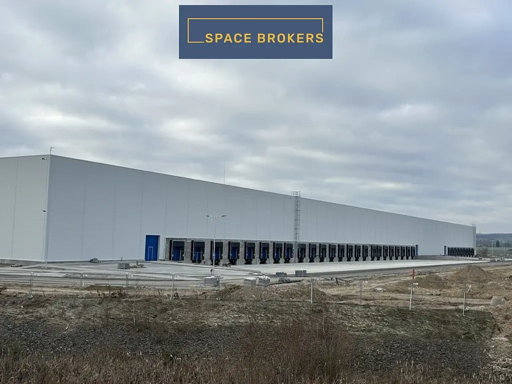 Pronájem komerčního prostoru 10000 m², Přehýšov · okres Plzeň-sever