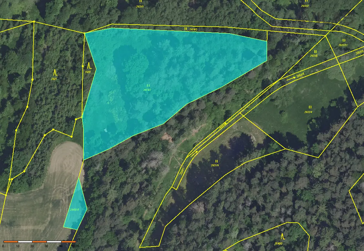Prodej pozemku 6948 m², Chářovice · okres Benešov