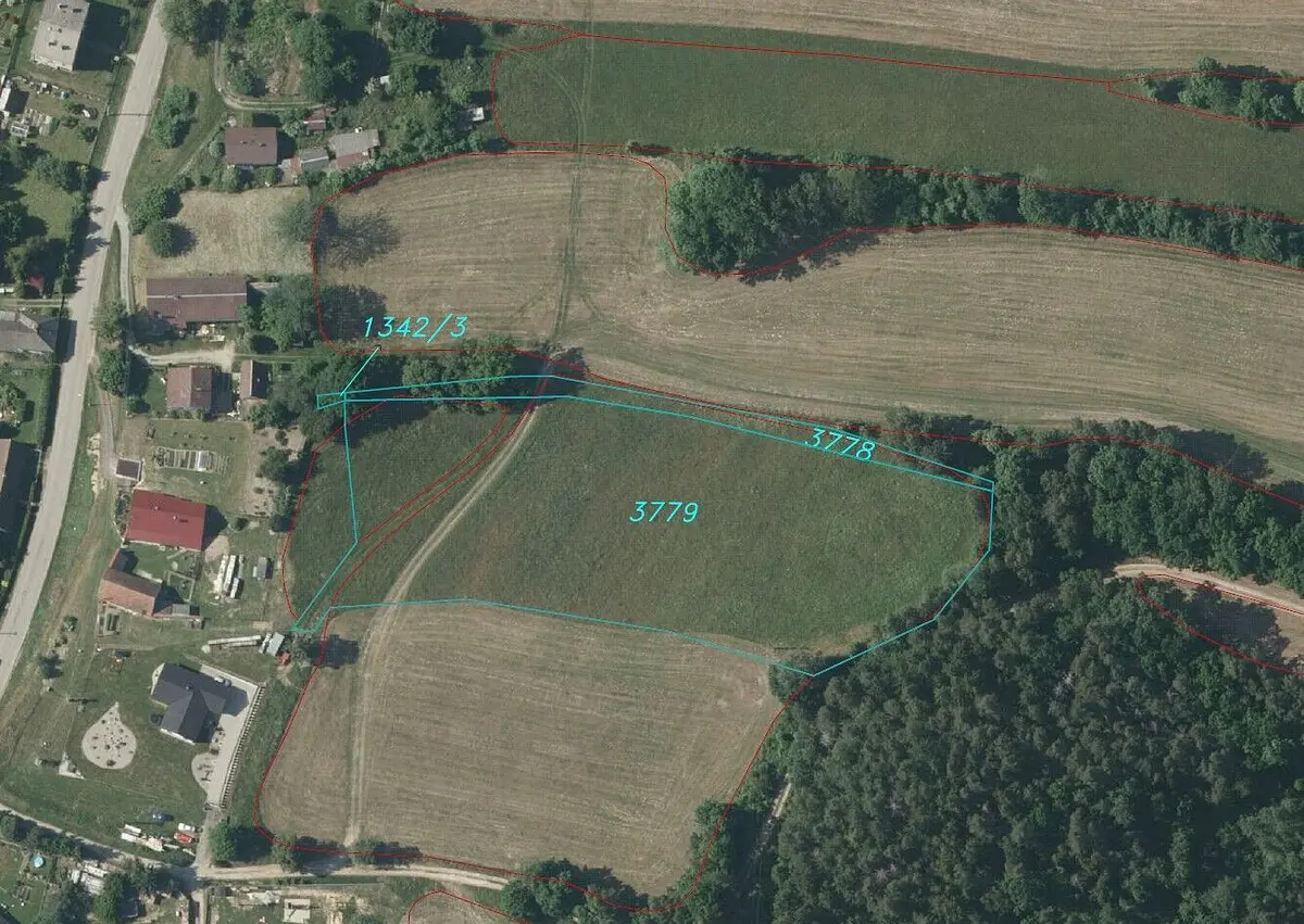 Prodej pozemku 10376 m², Lodhéřov · okres Jindřichův Hradec