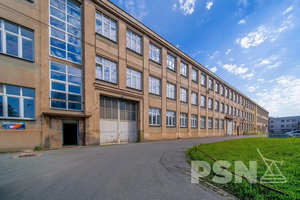 Pronájem komerčního prostoru 18 m², Zdeňka Wirtha · Kukleny · Hradec Králové