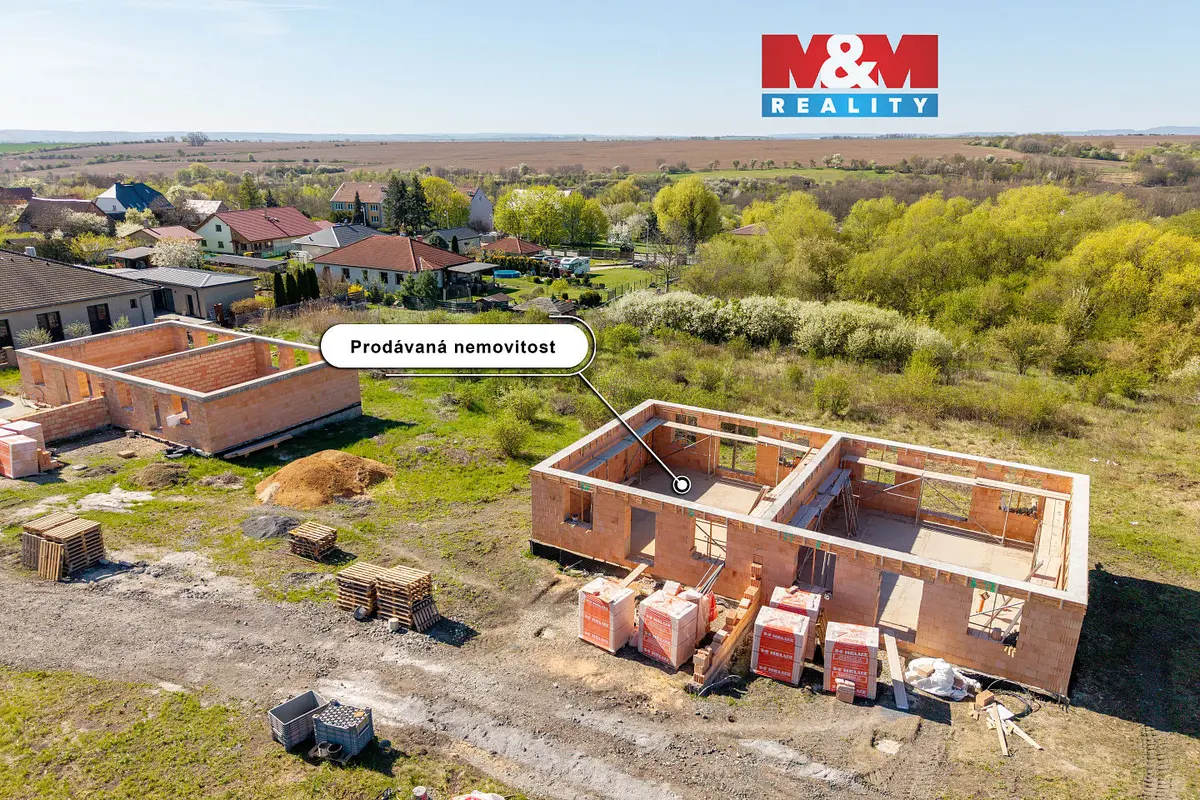 Prodej pozemku 831 m², Hrušovany · okres Chomutov