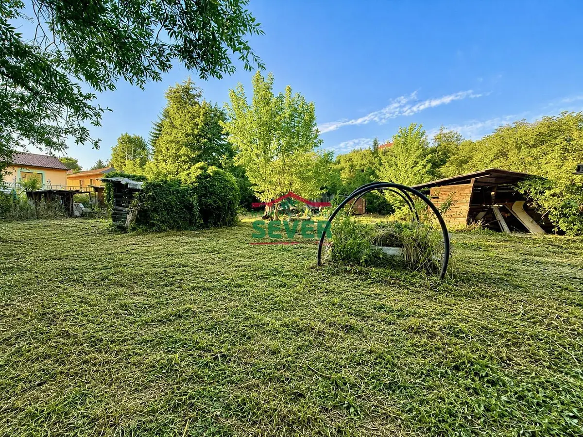 Prodej pozemku 1186 m², Želenice · okres Most