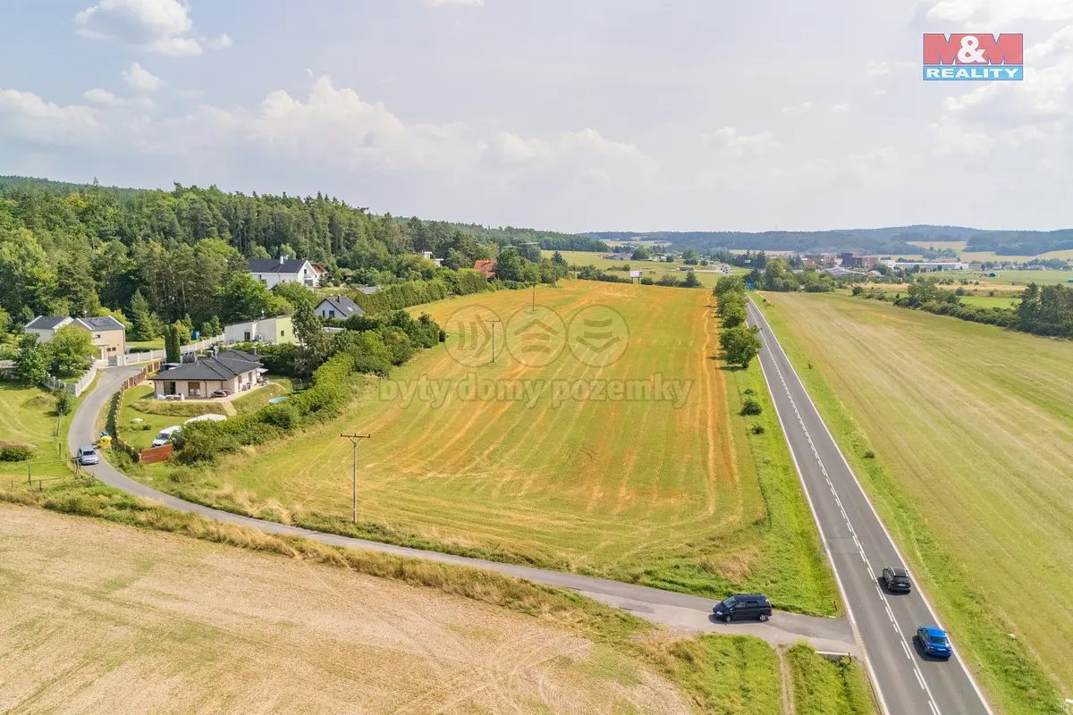 Prodej pozemku 729 m², Plzeň - Černice