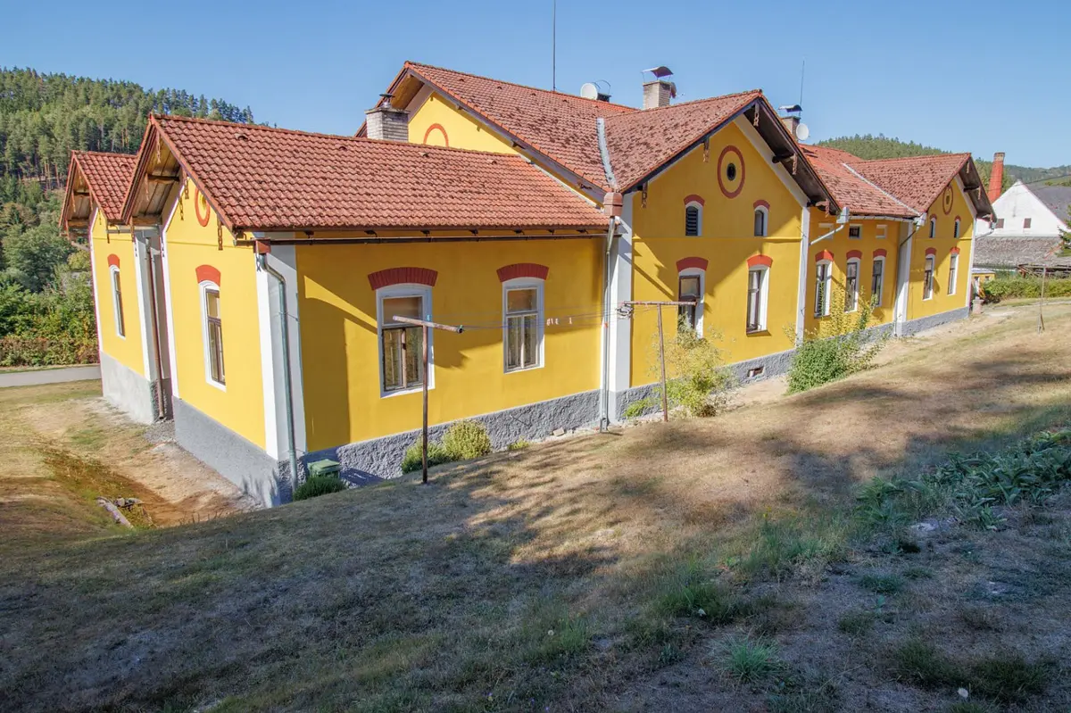 Prodej bytu 2+1 1100 m², Dlouhá Ves - Annín · okres Klatovy