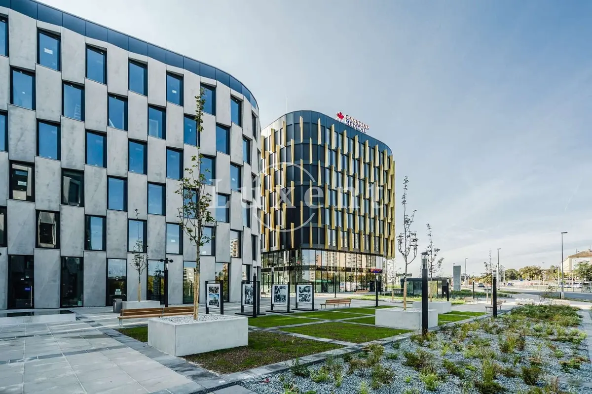 Pronájem komerčního prostoru 792 m², Tuniská · Vokovice