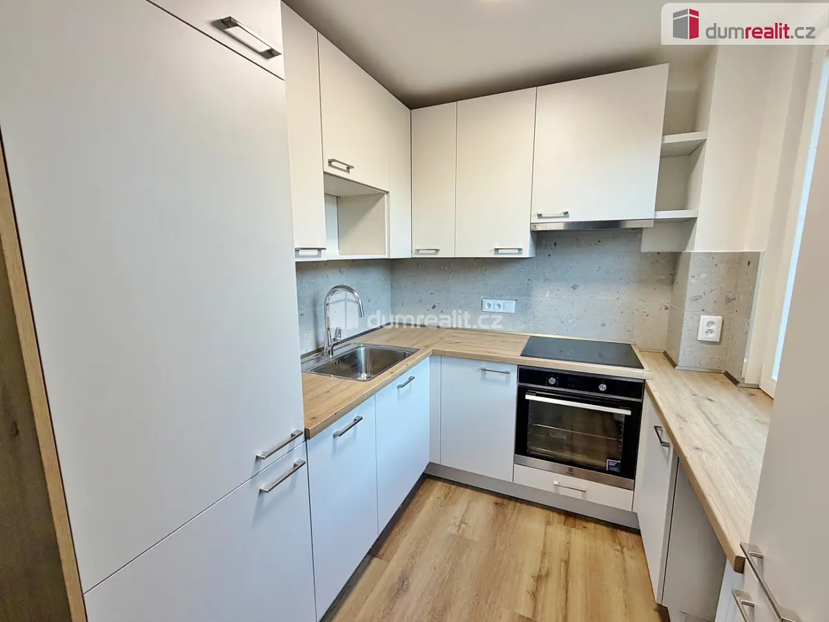 Prodej bytu 2+kk 45 m², Kostřínská · Bohnice