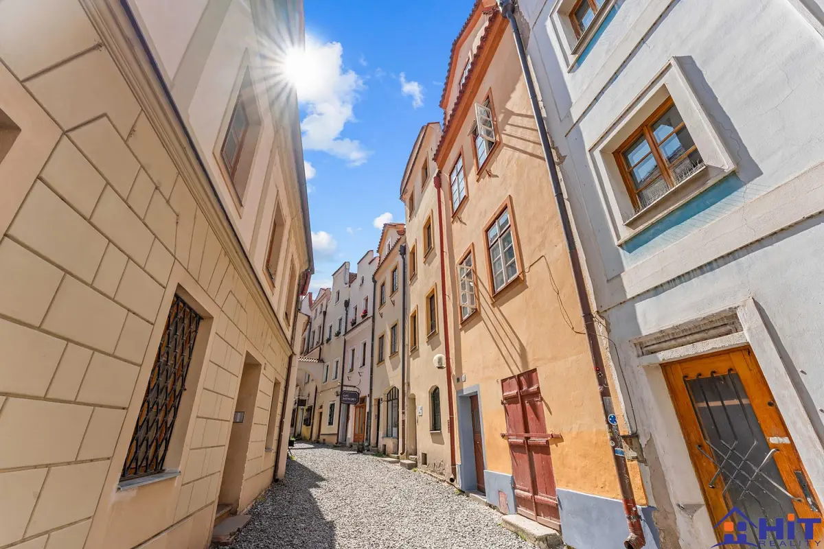 Prodej domu 1254 m², Bartolomějská · Pardubice