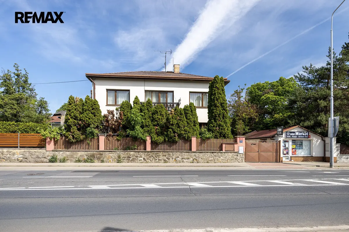 Prodej domu 316 m², Náchodská · Horní Počernice